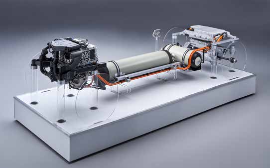 La future BMW i Hydrogen Next a été mise au point en partenariat avec Toyota. À l’avant la pile à combustible qui transforme l’hydrogène en électricité, au centre les deux réservoirs de 60 litres chacun et à l’arrière le moteur électrique avec juste au dessus une petite batterie.