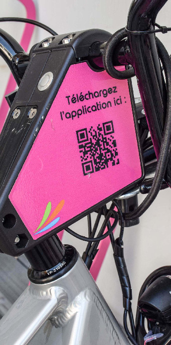 Un QR Code permet, pour les vélos en libre service d’Altervélo, de déverrouiller à partir de son smartphone le cadenas qui relie le vélo à la station.