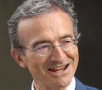 Hervé Mariton, président de la FEDOM : « La première réponse à la vie chère, c’est de développer l’activité et l’emploi »